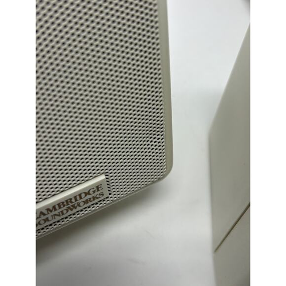 Cambridge Soundworks Speaker Pair By Henry Kloss Tested No Stand - Picture 3 of 5